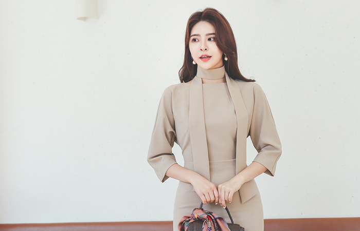 タイ 袖ピンタック ラグラン 弾力 ワンピース