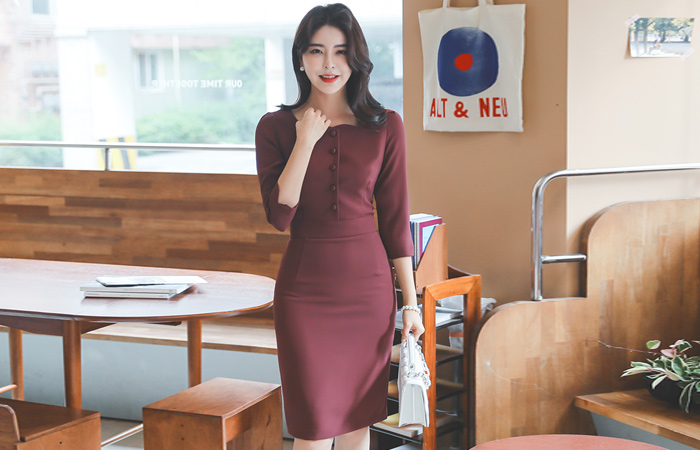 スクエアネック 豆ボタン Hライン 7分袖 ワンピース