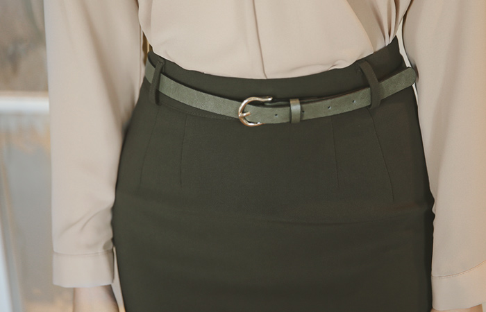 ベーシックのMIDI Hラインスカート（fall）