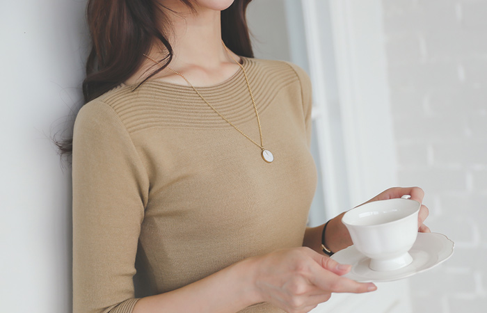 ソフト ボートネック フレア ニット ワンピース