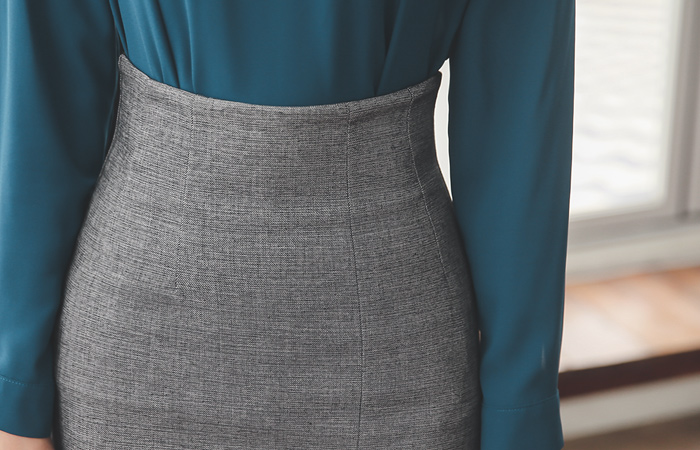 ボカシラウンドひらきスカート