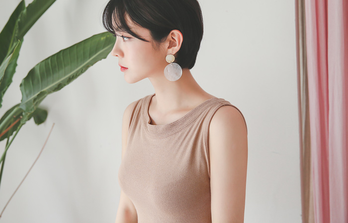 ボートネックプリッツロングニットドレス