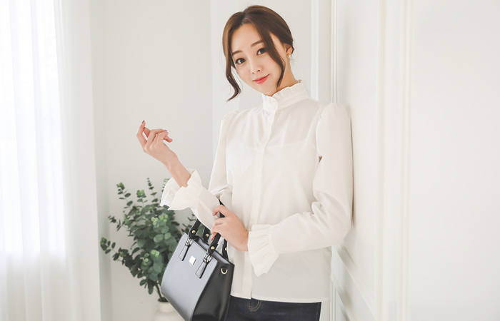 プリンセスピンタックフリルソフトブラウス