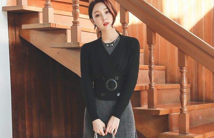 Oリング ベルティード ダブルボタン ショット カーディガン