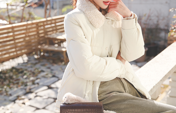 羊毛カラー ストリング スナップボタン バディング