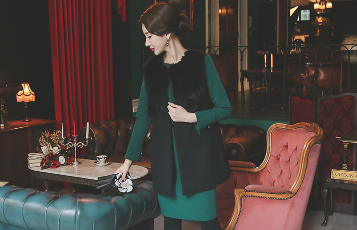 リアルラビットファーハーフウールベスト