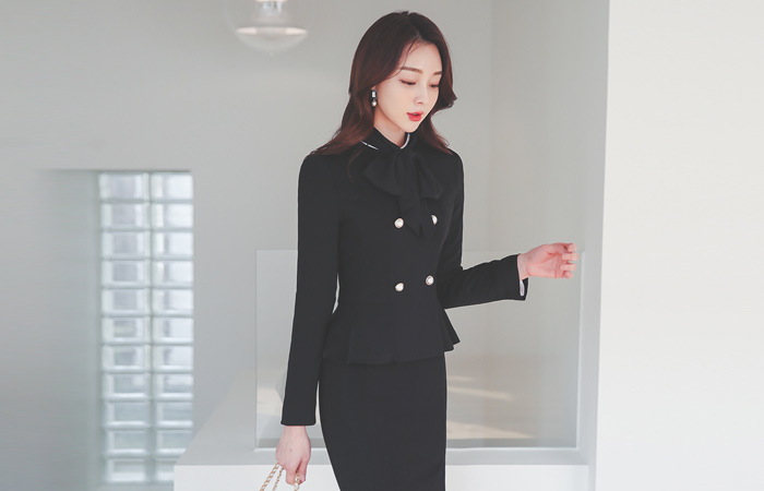 真珠 ダブルボタン スカーフネック ノーカラー ジャケット