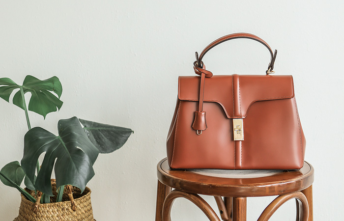 [モデル着用40次]モダン ケリー ミドル トートバッグ