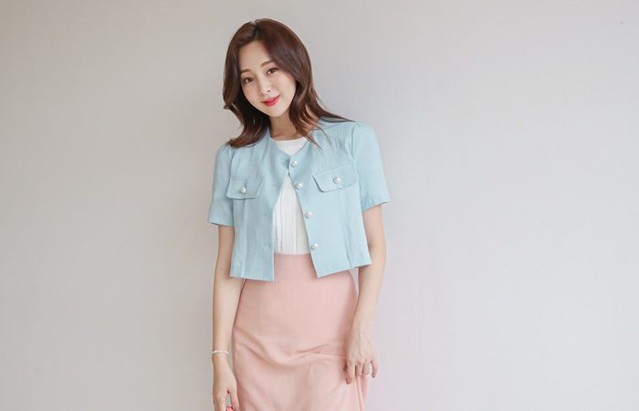 ラウンドネック 真珠ボタン パフ袖 ショートジャケット