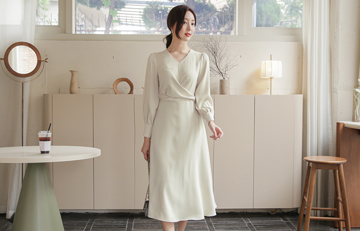 ELLE ツイスト シャーリング ブイネック フレア ワンピース