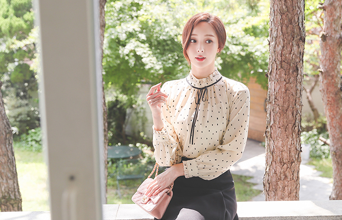 フリル ハイネック トット リボン ブラウス