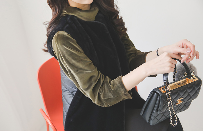 エコミンクファー軽量パディングベスト