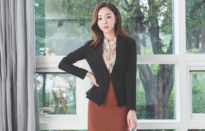 クラスでカラー無し切開ジャケット