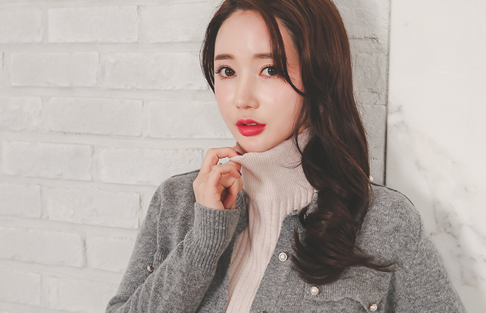 ゴールドリング真珠のボタンポケットウールカーディガン