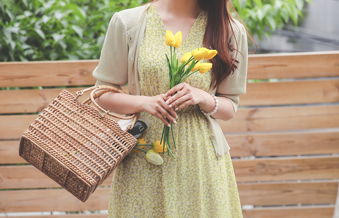 メタル グリッターニット 真珠ボタン パフ袖 カーディガン