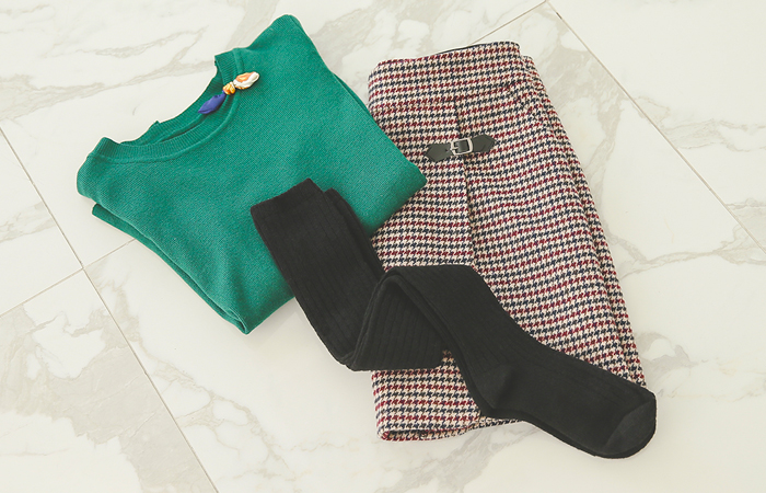 ソフトウールニットオーバーニーソックス