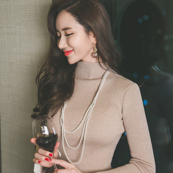 メタルパールフレアカフスロングニットドレス