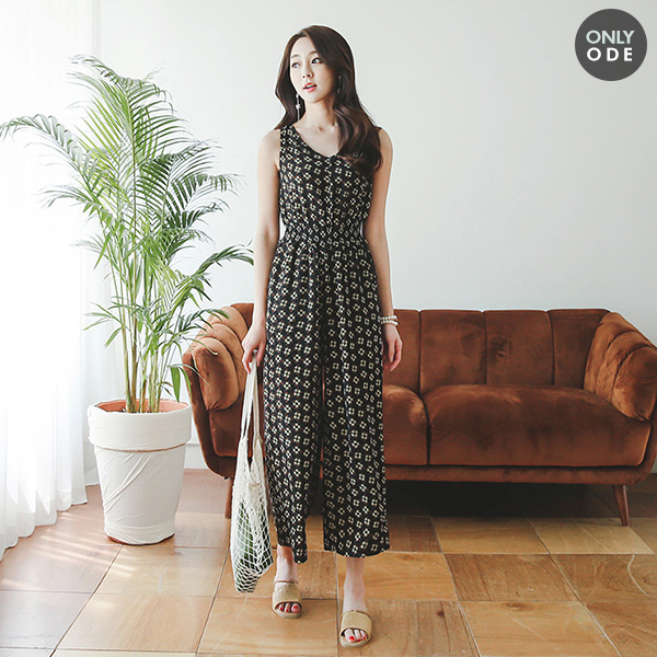 クローバースモーキングジャンプスーツ