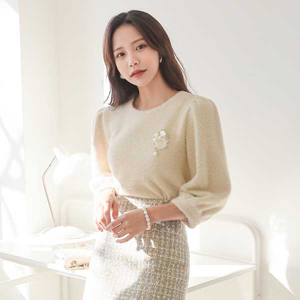 ソフト ミンクタッチ パフ袖 ラウンド ブラウス