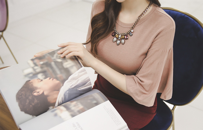 ドレッシーフレアスリーブニット