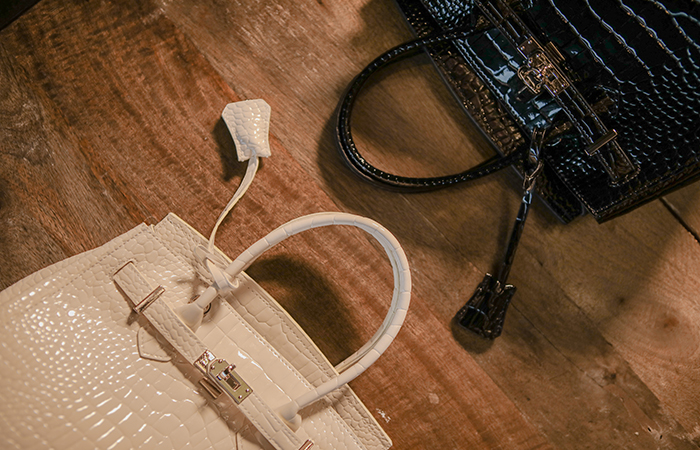 [モデル着用42次]クラシック 버킨 エナメル エンボスレザー トートバッグ