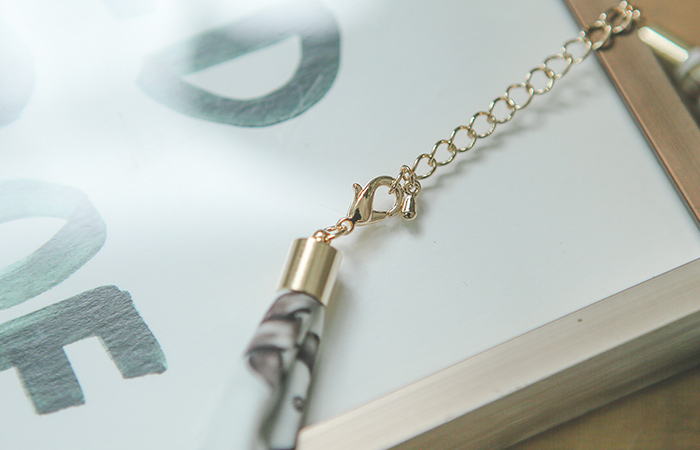 パタン スカーフ ネックレス