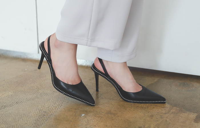 Silver サイド Black スリングバックヒール