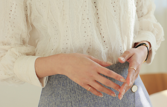 じょうじょう フェミニン レイス ブラウス