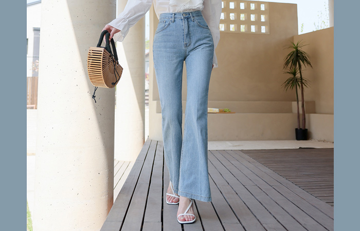 ストレート しわ フォーマル ブーツカット デニム パンツ