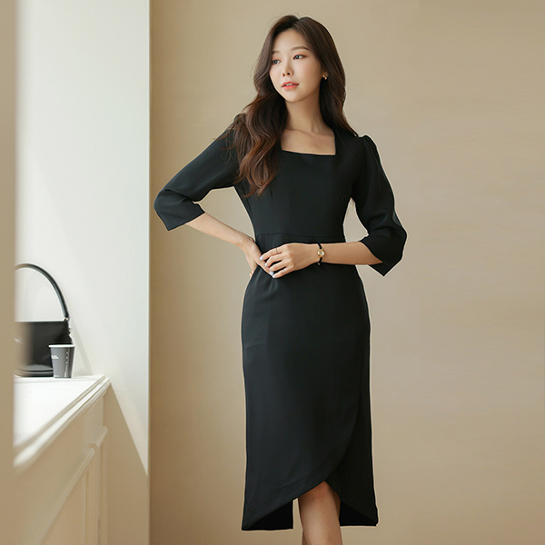 フェミニン チューリップライン スクエアネック ワンピース