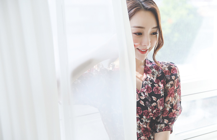 ロージー 花柄 パフ袖 シフォン ラップワンピース