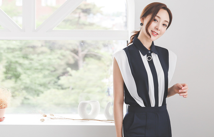 モダン ストライプ O-リングカラー ブラウス