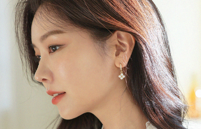 花柄 真珠 キュービック ポイント ミニ イヤリング