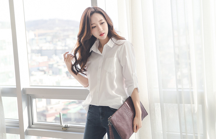 ベーシック袖ロールアップコットンロングシャツ