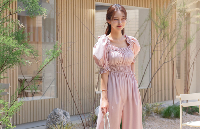 ラブリー スクエアネック パフ バンディング ジャンプスーツ