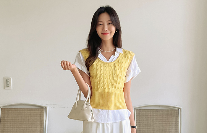 ポイント カラー ケーブル 織った ニット ベスト