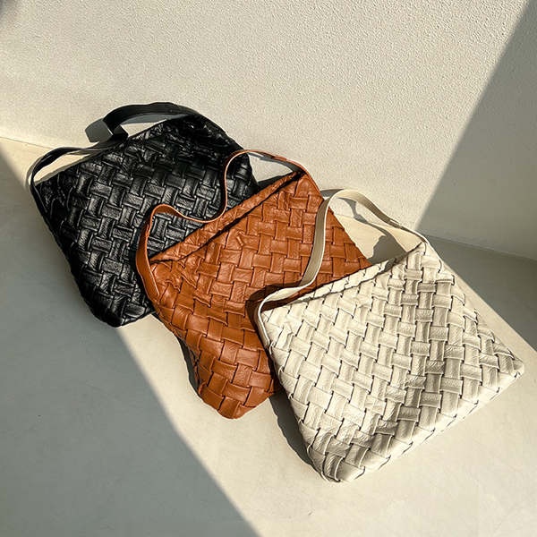 パタン ポイント ショルダー