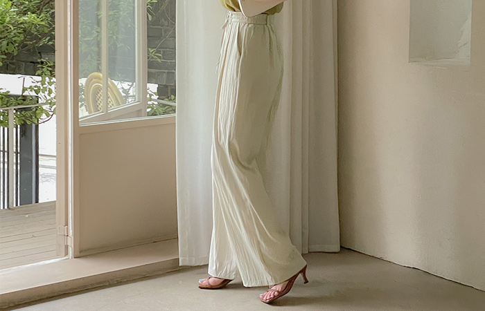 ライト ピンタック ワイド バンディング パンツ