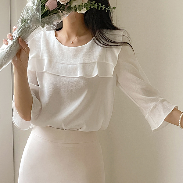 ラッフル スクエア パフ袖 ブラウス