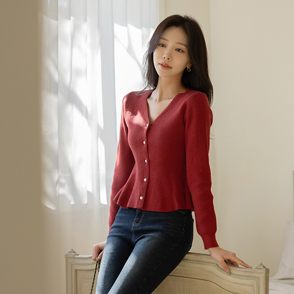 ロマンチック 真珠 ペプラム Vネック ニット