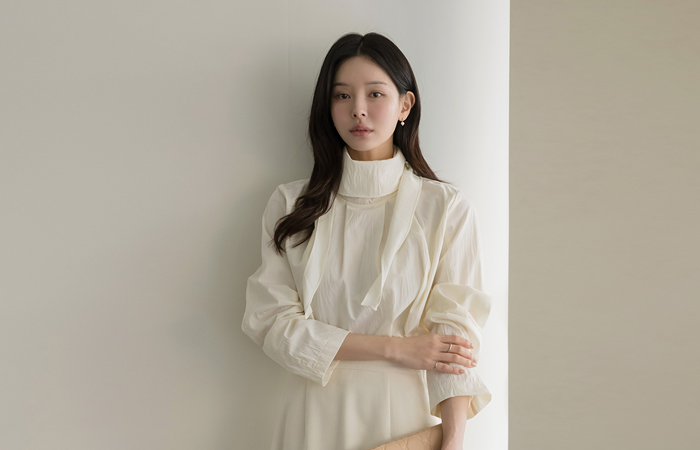 フェミニン スカーフネック ブラウス