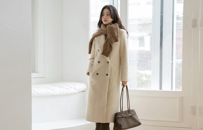 カラーネック ダブルボタン キルティング ブークレ ロングコート