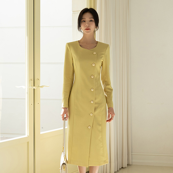 Grace ゴールド ボタン スリムフィット ワンピース