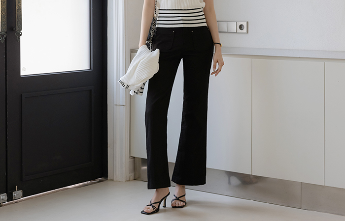 플로 ストレート しわ ブーツカット コットン パンツ