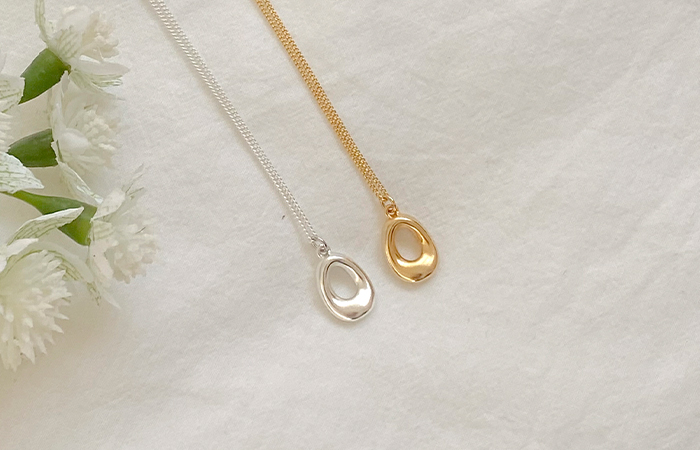 ウエーブ リング Silver&ゴールド ネックレス