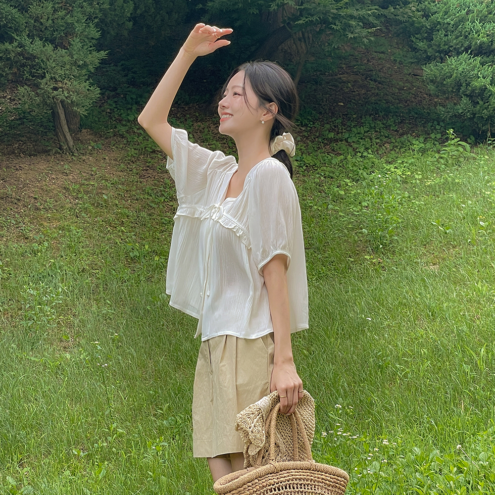 ラブリー プリーツ フリル 切開 リボン ブラウス