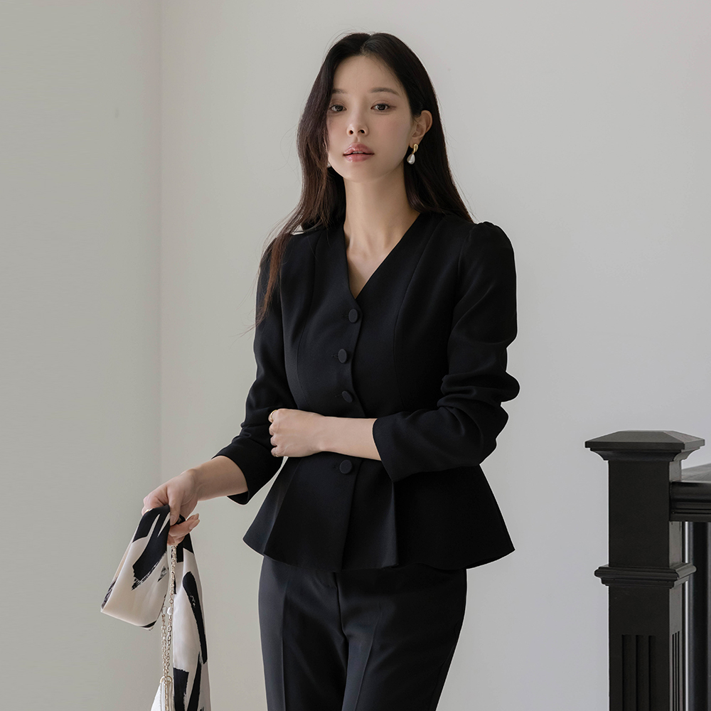 フェミニン ノーカラー ペプラム ジャケット(+スカーフ)