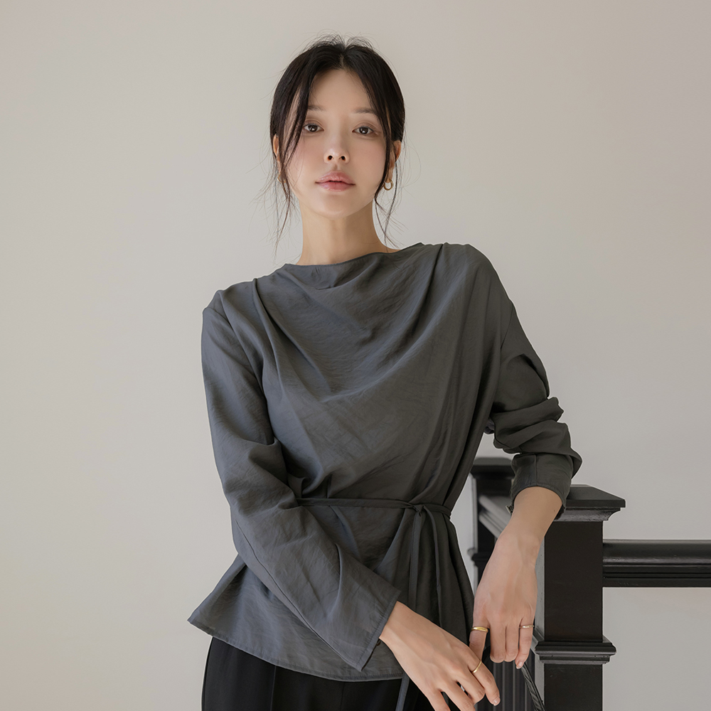 ベルリン ショルダー シャーリング ベルト ブラウス