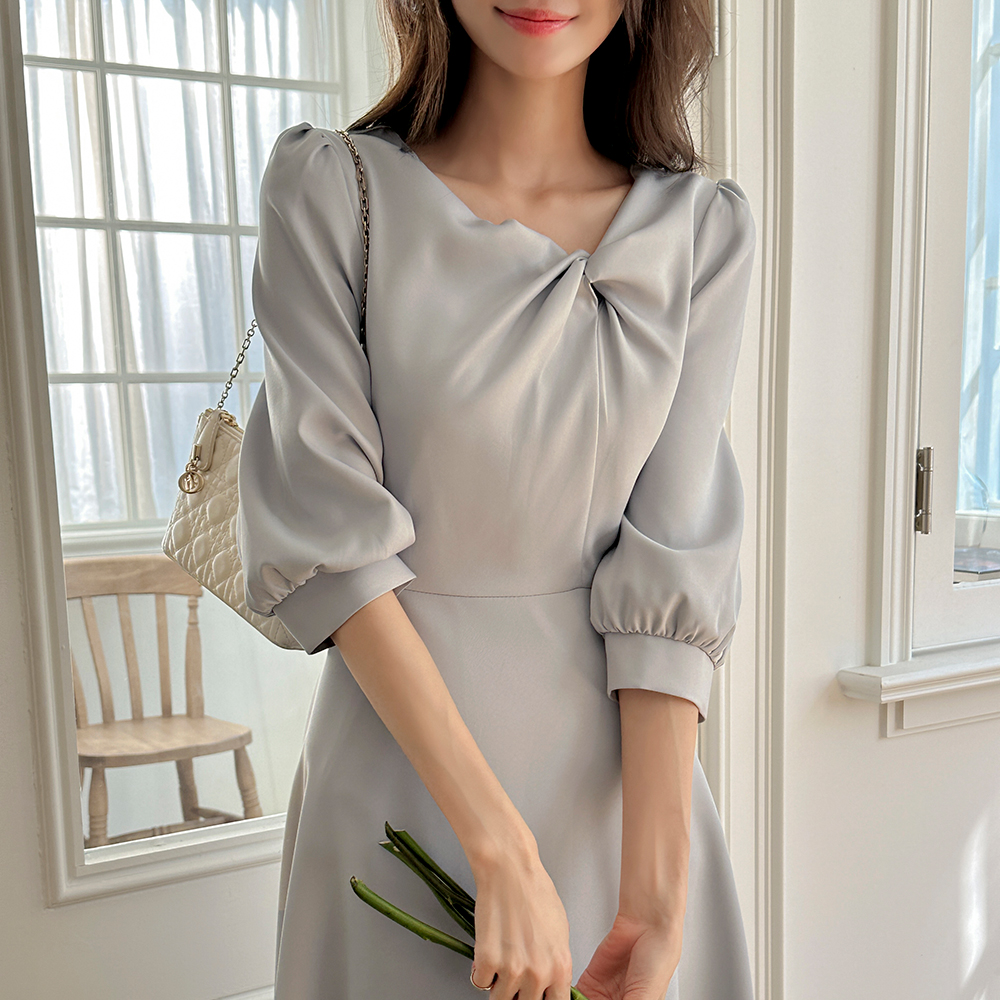 縒りネック バックリボン Aライン ワンピース