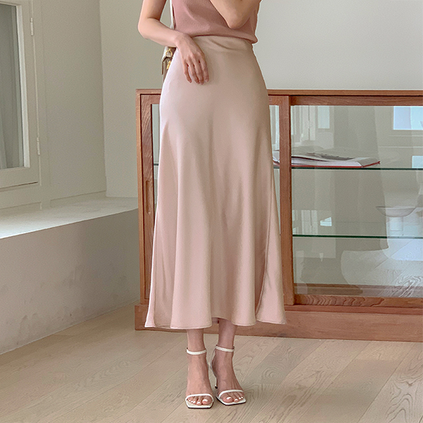 デーリー サテン グロッシー ロング スカート